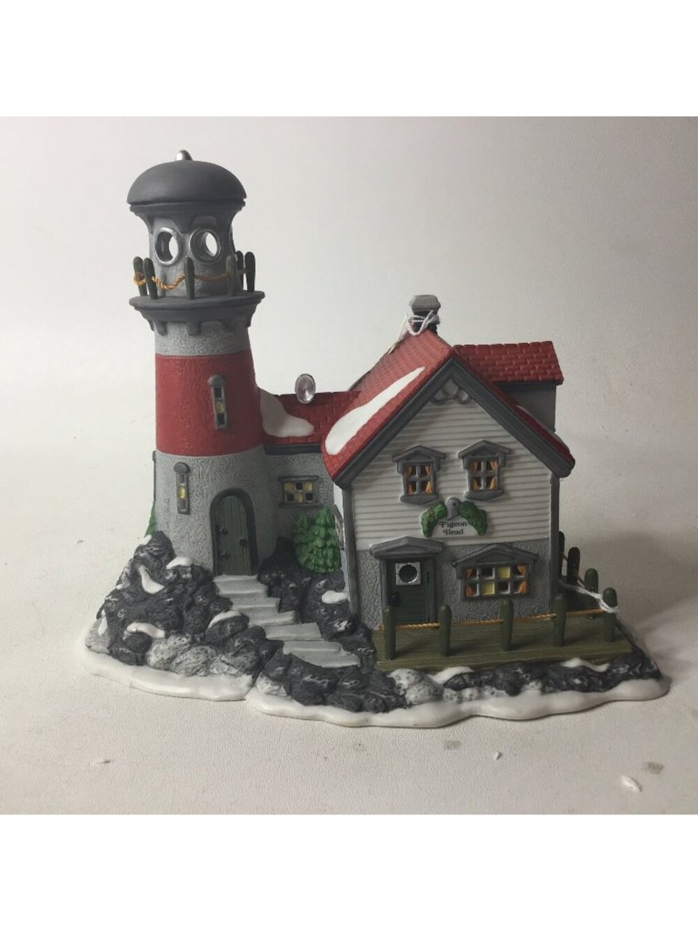 Department 56 Pigeon Head Lighthouse New England Village Series Dept 56